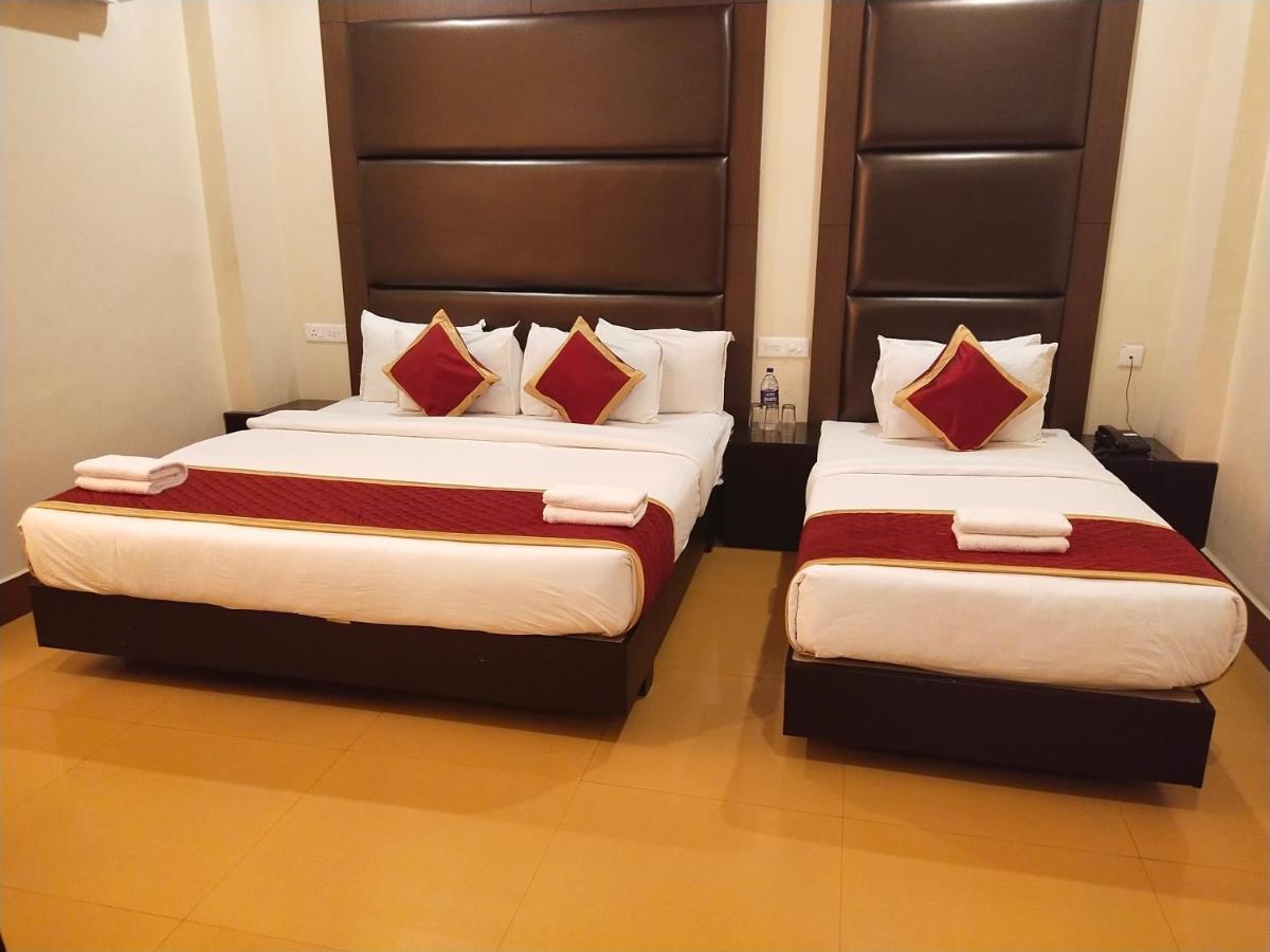 Hotel Pioneer Paradise Nāgercoil 외부 사진