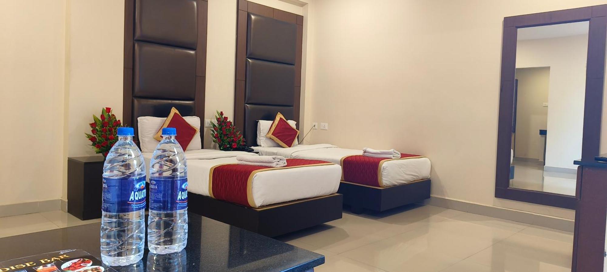 Hotel Pioneer Paradise Nāgercoil 외부 사진